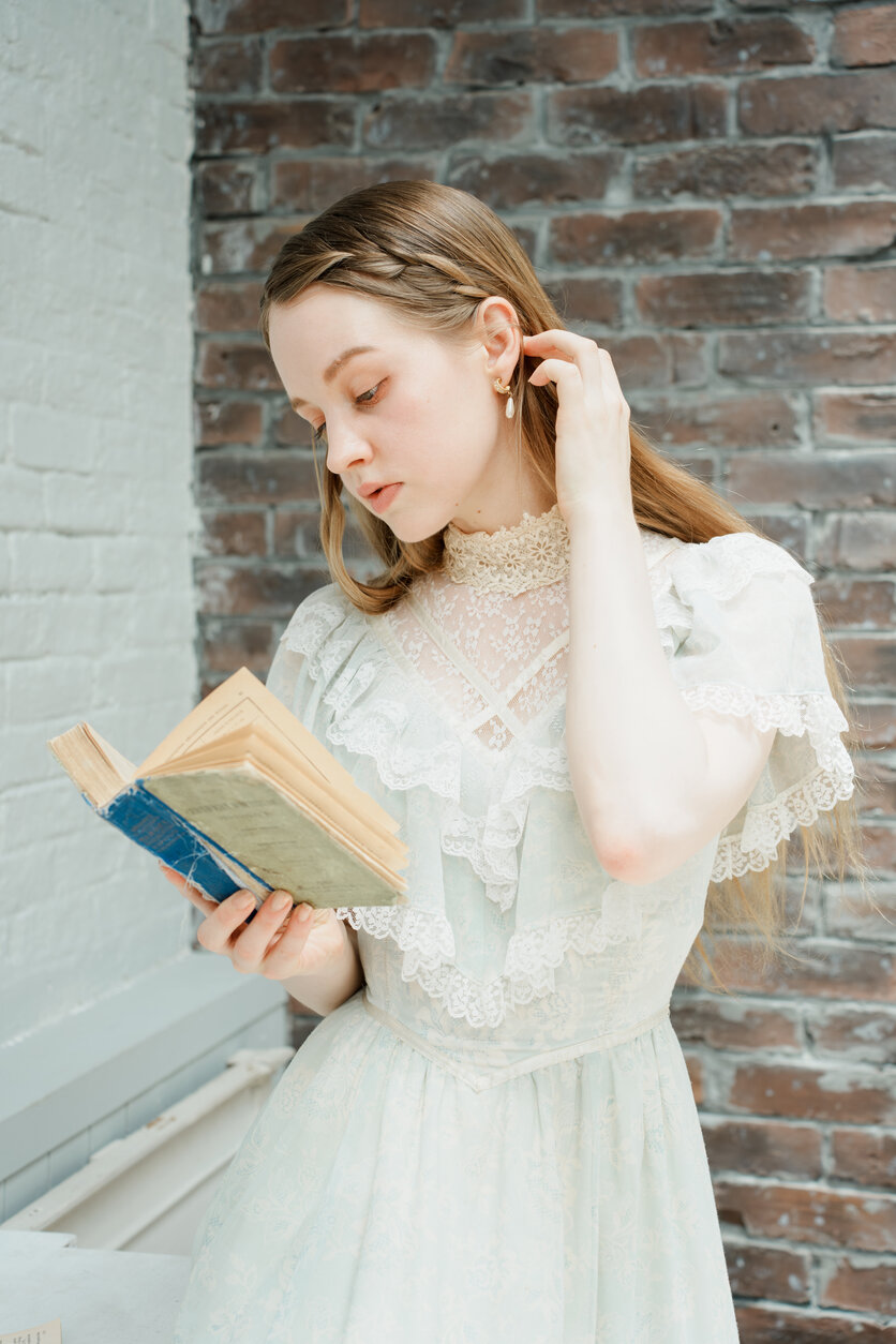写真家 関 一也氏がタムロン25-200mm F2.8-5.6 G2 (Model A075)で撮影するポートレート