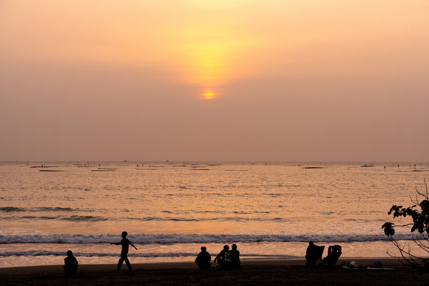「死ぬまでに行きたい！世界の絶景」プロデューサー 詩歩氏が、タムロン35-100mm F2.8 (Model A078)と16-30mm F2.8 G2 (Model A064) ソニー Eマウント用2本で身軽に巡る、台湾女子旅