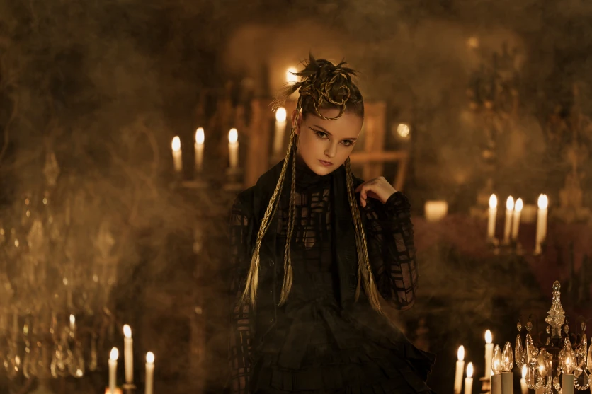 Shooting indoors and moving subjects