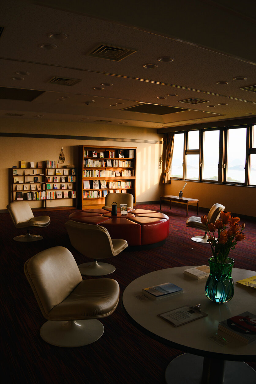 18-300mm F3.5-6.3 (Model B061)