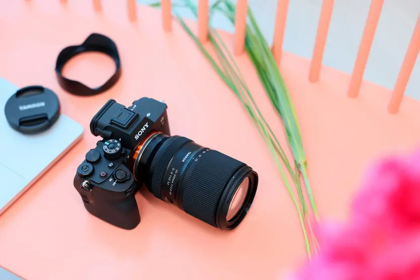 ソニー Eマウント用レンズの選び方とは？おすすめのタムロンレンズもご紹介