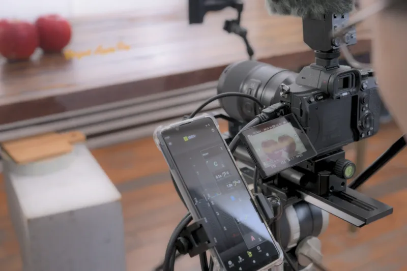 Let's take a short movie with an interchangeable-lens camera and create a cinematic look with focus work that makes use of the lens's bokeh! Part 2: About "Focus work"