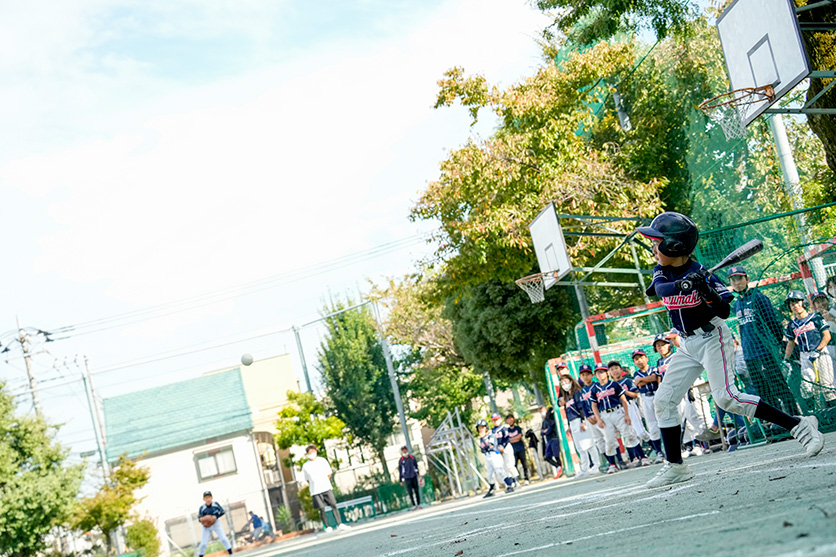 【野球の撮り方】かっこよく撮るコツや写真撮影に最適なレンズの選び方をご紹介