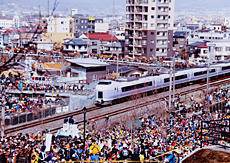 「祭りだ!祭りだ!チョー徐行」 宮下 明