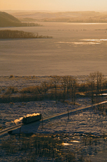 「大地を走る」 田中 和子 様
