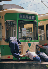 「惜しまれつつ引退」 岡田 光平 様