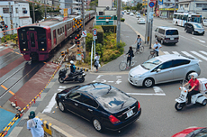 「踏切待ち」 小野口 太一 様