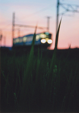 「夕刻の沿線」 藤原 陽平 様