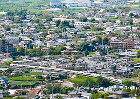 「街中を走る中央本線」 林 遼太郎 様