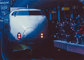 「サラバ、北のシンボル」 榎元 一茶 様