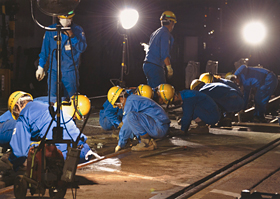 「深夜の芋掘大会」 新井 航平 様