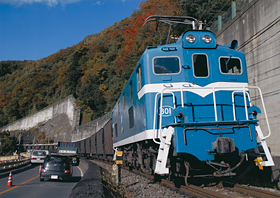 「快走!」 佐藤 至 様