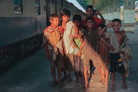 「仲間」 川田 晃代 様