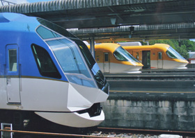 「並ぶ曲線美」 小曲 裕貴 様